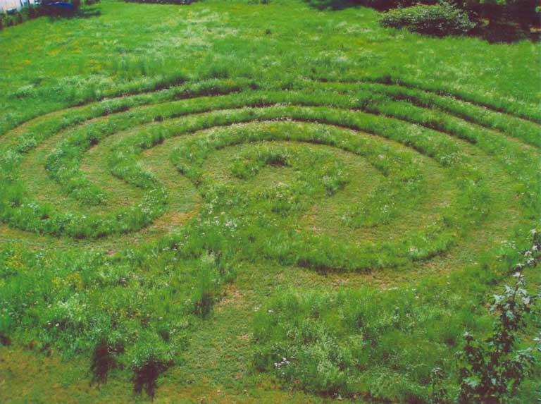 Rasenlabyrinth in Losone